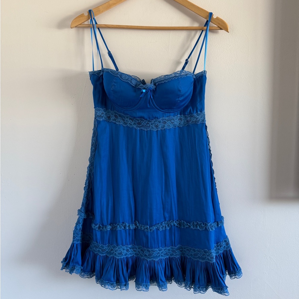 Sky To Moon Blue Lace Trim Ruffle Dress – Size Medium